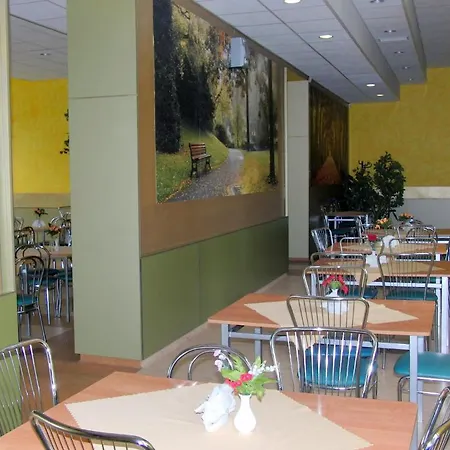 Nawojka Studenckie 2* Kraków