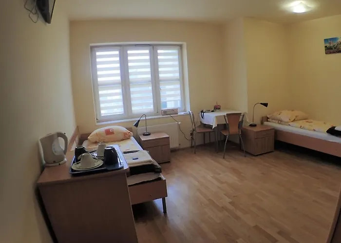 Nawojka Studenckie Hotel